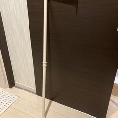 【新品未使用】壁取り付け型ラックの画像