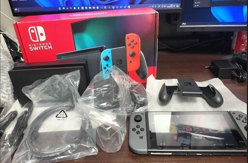 取引完了 Nintendo Switch 本体 ＋ 付属品 ＋ おまけ