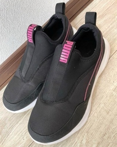 PUMA レディーススニーカ24cm