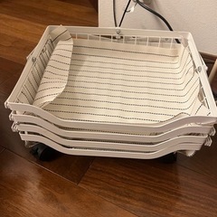 UNIKOO  キッチンワゴン　4段折りたたみの画像