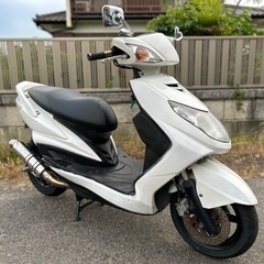 ☆シグナスX125.SE44J型☆カスタム車両☆シート・プラグな...