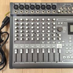 KORG D888 8トラックMTR(マルチトラックレコーダー)...