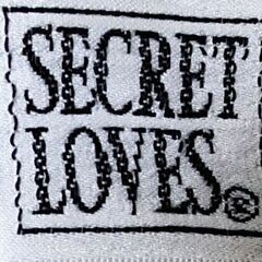 SECRET LOVES コンセプトロゴ 半袖　Tシャツ レディースの画像