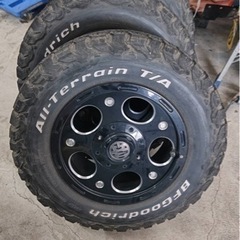 235/70Ｒ16　デリカ　