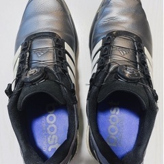 アディダスゴルフシューズの画像