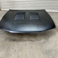R32 スカイライン　FRPボンネットの画像