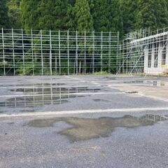 ▼鉄骨鳶：正社員▼ 未経験歓迎！日給補償◎早く終わればプライベート充実間違いナシ☆ チームで仕事♬だから達成感も喜びもチームみんなで！ あなたのスキルアップ、応援します！の画像