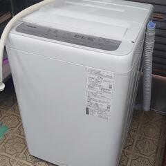 好評完売御礼『６キロタイプ2020年製美品❗』パナソニック全自動電気洗濯機【NA-F60B13】