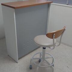 【イス値下げ！】椅子付き❗『受け付け台』こんなのが欲しかった❗❗『椅子付き(☆別料金)』オフィスの受付台 ◑サイズ 縁台90✕39✕106の画像