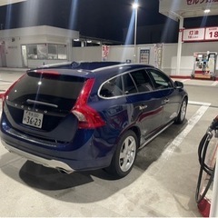 ボルボV60  ターボ車　限定希少車種‼️  低走行　サンルーフ　美車の画像