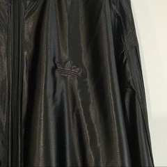 adidas オーバーサイズ ファイヤーバードセットアップ トラックトップ　未着用品の画像