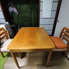 ダイニングテーブル☺️最終価格！の画像