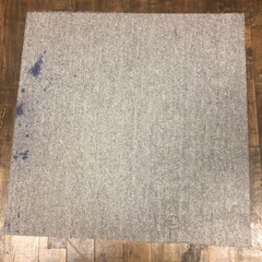 ニトリ　タイルカーペット　3枚セットの画像