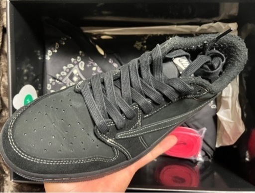 Travis Scott × Nike AJ1 Black Phantom
