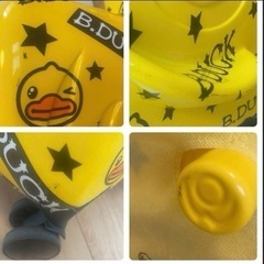 美品　子どもが乗れる　キャリーケース　スーツケース　あひる　黄　ダブルキャスター　TASロック　ダイヤルロック　鍵付き　　の画像