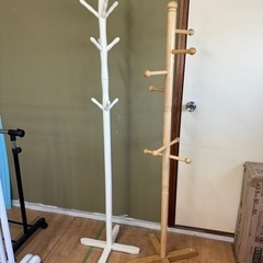 お取引予定　白のみ残ってます　コート掛け　ポールハンガー　一個6...