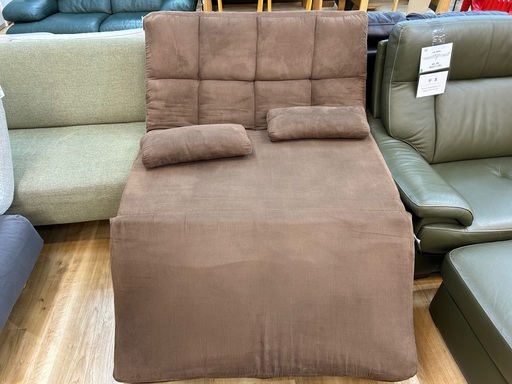 【トレファクイオンタウン上里店】二人掛けローソファー入荷しました！！