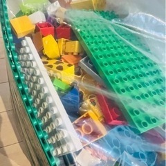 レゴブロックたくさんの画像