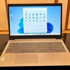 Lenovo IdeaPad 3 15ADA05 2021年製