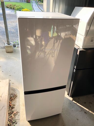 Hisense 2ドア冷蔵庫　HR-D15E　2021年製　154L 霜取り不要！ 大容量ドアポケット