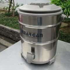 引き取り限定 ピーコック ウォーターポット 8.0L 中古
