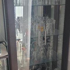 照明付きガラス棚の画像