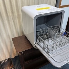 工事不要✨使用わずか　しっかり洗浄💧アイリスオーヤマ食洗機❗️清掃済み　美品✨の画像
