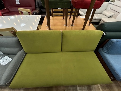 【トレファクイオンタウン上里店】karimokuの二人掛けソファー入荷しました！！