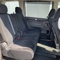 人気の3列ミニバン！日産セレナ　20Xの画像