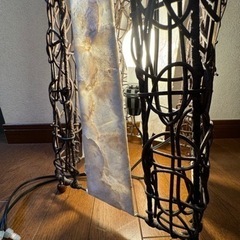 バリ風　間接照明　の画像