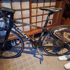 GIANT DEFY2014モデル　ロードバイクの画像