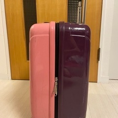 最終セール10月20日まで！靴/バッグ バッグ スーツケースの画像