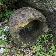 (取引中)灰石の瓶？鉢？