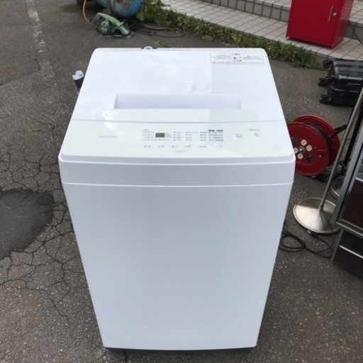【美品】 アイリスオーヤマ　全自動洗濯機　6kg 2022年製　IAW-T604E