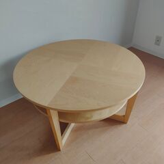 IKEA　テーブル　VEJMON 木製の画像