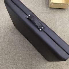 施術用折り畳みベットほぼ未使用の画像