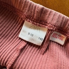 ZARA レギンス 140cmの画像