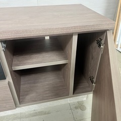 未使用　美品　幅150　TV台　テレビボード　大理石調　グレージュ　韓国インテリア　新生活　強化ガラス　ローボード　キャビネットの画像