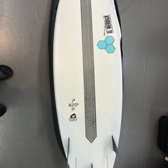 サーフィン　ショートボード　
スポーツ マリンスポーツの画像