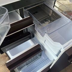 FZZA09263　シャープ SHARP 冷蔵庫 SJ-AF50H-R プラズマクラスター(幅68.5cm) 502L ガラスドア/電動フレンチドア(観音開き) メガフリーザー 6ドア グラデーションレッドの画像