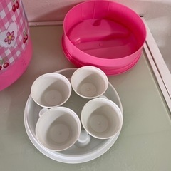 ❣️HELLO KITTY 広口ウォータージャグ　5L キーパー　水筒 コップ4個付きの画像