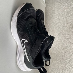 靴/バッグ 靴 スニーカーの画像