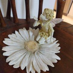 妖精の置物の画像