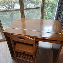 決まりました!　学習机、イスお安くお譲りします!