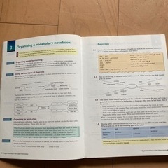 【ほぼ新品】Cambridge の英語学習書(CD付)の画像