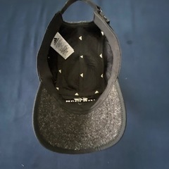 adidas  キャップの画像