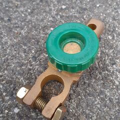 バッテリー　ターミナルカット　ブレーカー