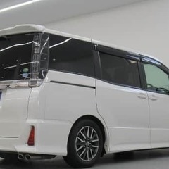 最短30分で購入可能👀✨【トヨタ・ヴォクシー　ZS】の画像