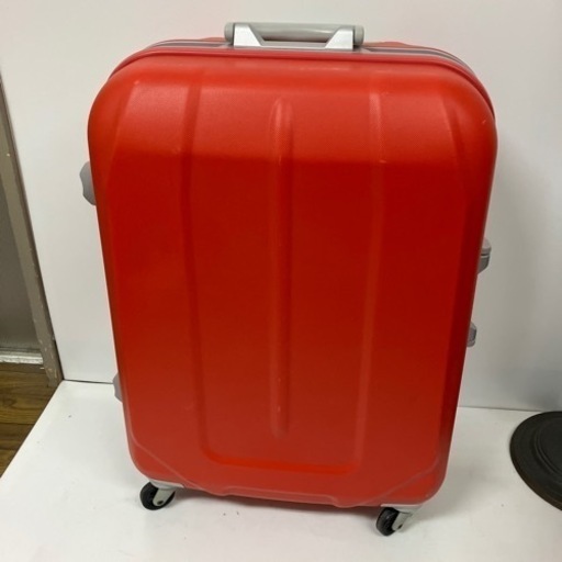 A2405-1050 キャリーケース ハードタイプ キズ汚れ有り