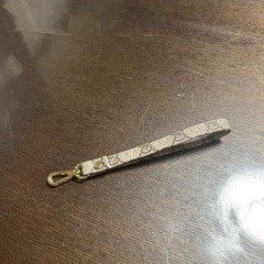 ストラップ